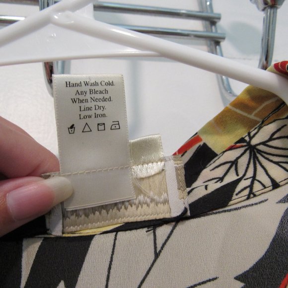 (PRICE IS FIRM!)Coldwater Creek Floral/Leafy, Autumn Vibe Blouse - Picture 3 of 10